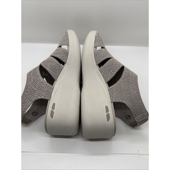 Women’s Skechers Luxe Foam  Vegan Stylish Slip Ons  Size 7 - Picture 7 of 10